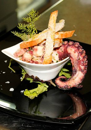 cropped-castiglione-della-pescaia-ristoranti-il-Ristorante-LArpione-antipasto.jpg